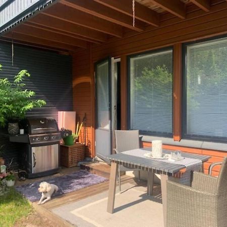 Luxus House With Sauna Nearby Airport Daire Vantaa Dış mekan fotoğraf