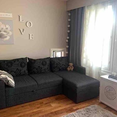 Luxus House With Sauna Nearby Airport Daire Vantaa Dış mekan fotoğraf
